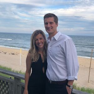 Meet your Posher, Caitlin